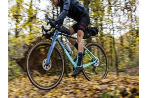 Bianchi presenta il nuovo modello Gravel Arcadex: nature amplified